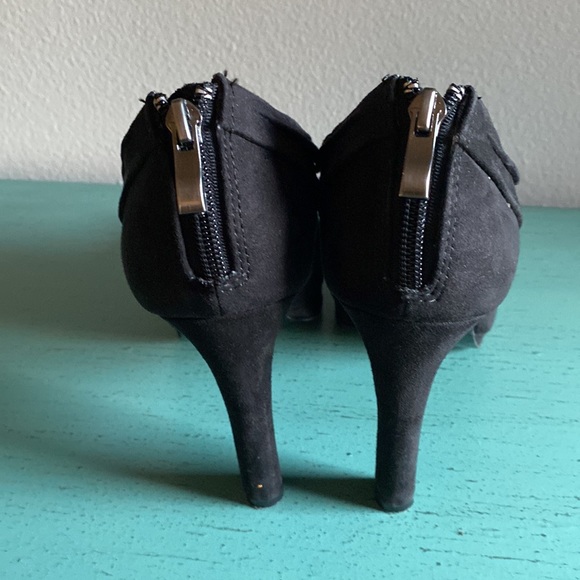 Coach Black Suede Booties Sz 9 - Picture 3 of 7